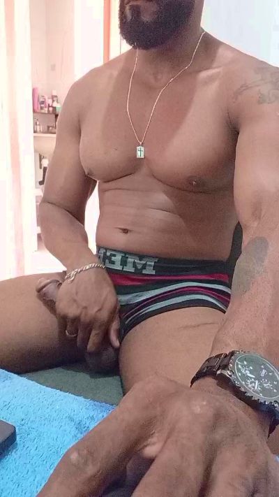 maumau1986 — Cam4 ওয়েবক্যাম মডেল: ছবি