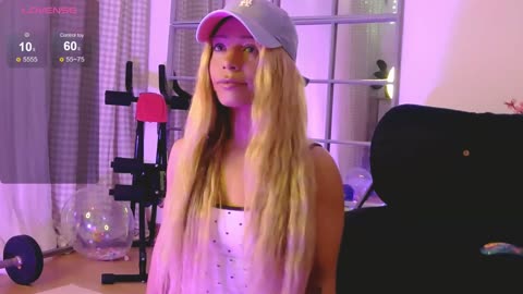 sarahraiynex, model webcam de BongaCams: fotos