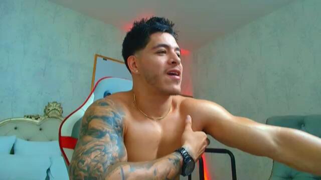 alan-thompson — Flirt4Free वेबकैम मॉडल: फ़ोटो