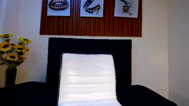 bellabloom1 – Chaturbate webkamerás modell