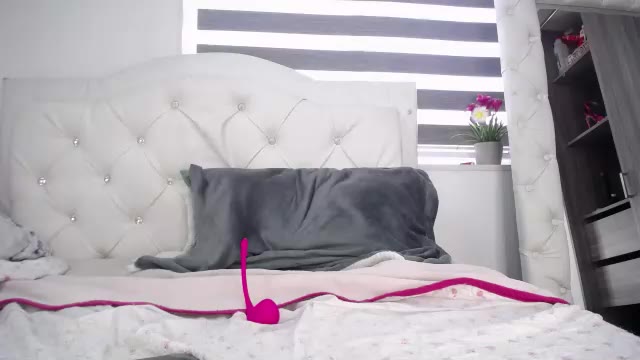 sara_martin_ (Chaturbate): fotod ja profiil