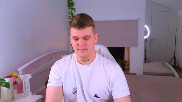 vane-ross, cam model su Flirt4Free: foto