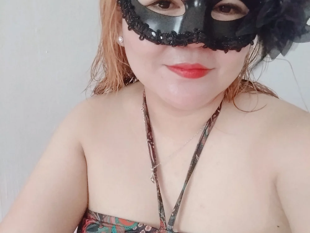 AsianMhiendy, вебкам модел на Stripchat: слике