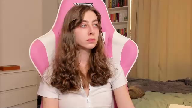 prettysomething, modèle webcam Chaturbate : photos