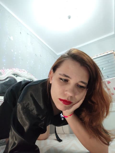 kitteen – BongaCams webkamerás modell