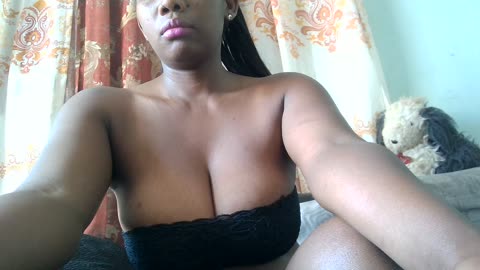 vanesslove, model webcam de BongaCams: fotos