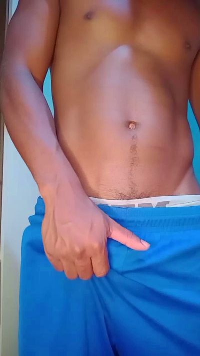leosilvajf, model webcam pe Cam4: poze
