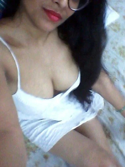 prettyindiandoll — Stripchat ওয়েবক্যাম মডেল: ছবি