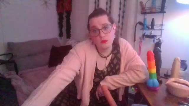 Preview photo of webcam model mxsissycharlotte on Chaturbate