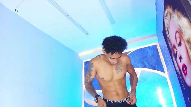 odell-bulmerr, model webcam de Flirt4Free: fotos