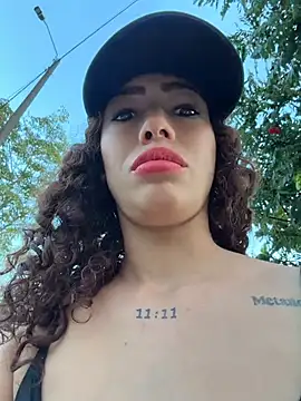 roxyrougee – уебкам модел в Stripchat: снимки