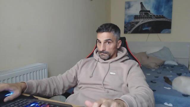 summer-mark, μοντέλο webcam στο Flirt4Free