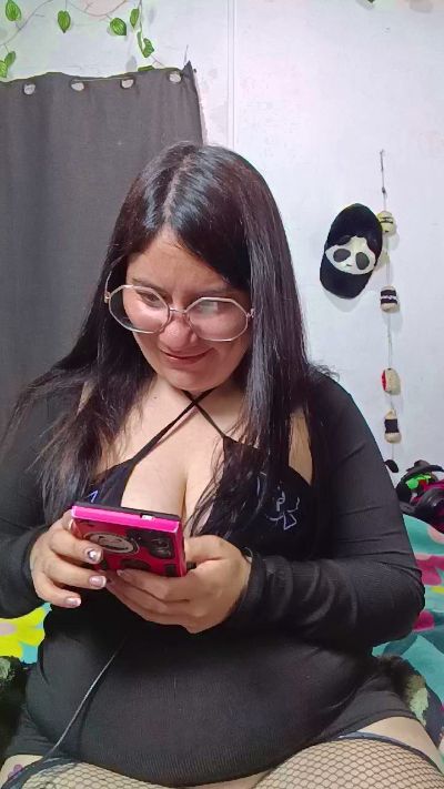 miichellemalv na Cam4: slike in profil