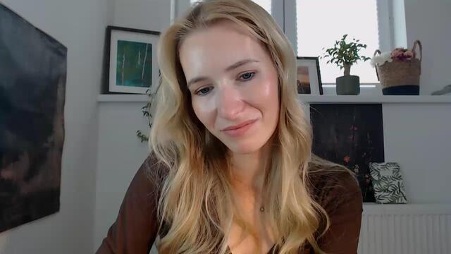 lucy-flowers, webcammodell på Flirt4Free: bilder