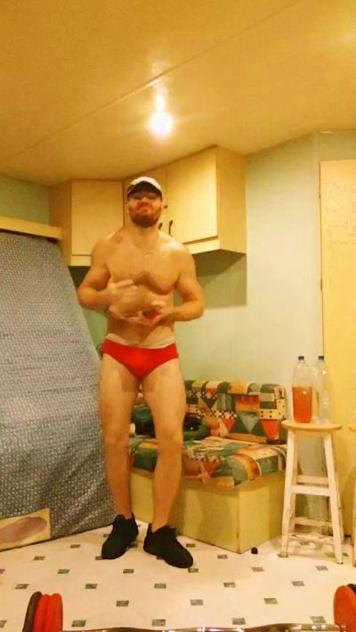 frenchyboyy44 — Cam4 वेबकैम मॉडल: फ़ोटो