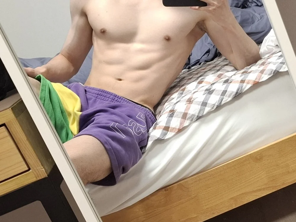 playxh11 на Stripchat: фото вебкам-моделі