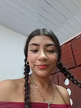 Sweed-virgin-pussy — Stripchat 直播模特:照片与资料