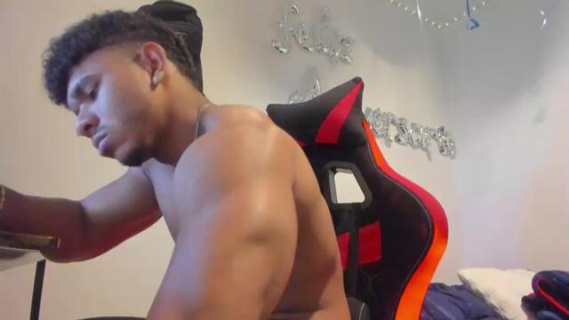 jayden-vance — Flirt4Free ওয়েবক্যাম মডেল: ছবি