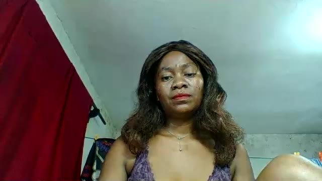 rasoae – Chaturbate webkamerás modell