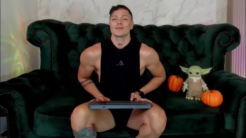 kenmclean na LiveJasmin: fotky a profil