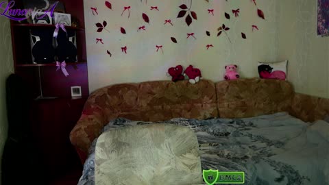 lunaevan, model webcam de BongaCams: fotos