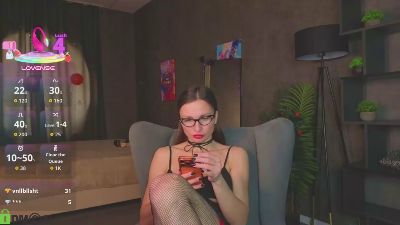beatrice_brise, webcammodell på Cam4: bilder