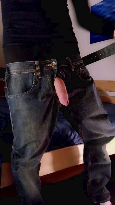 fetishjeans ב-Cam4: תמונות ופרופיל
