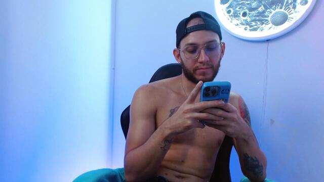 sammuel-rogers – Flirt4Free webkamerás modell