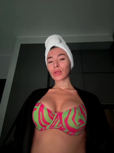 lunadesire — BongaCams वेबकैम मॉडल: फ़ोटो