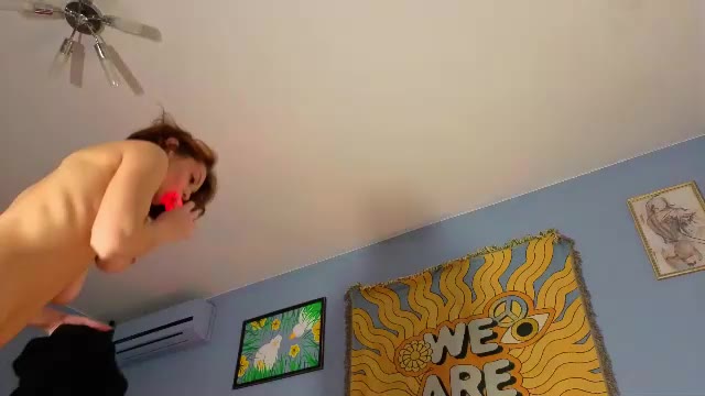 lottie_cutie në Chaturbate: foto dhe profili