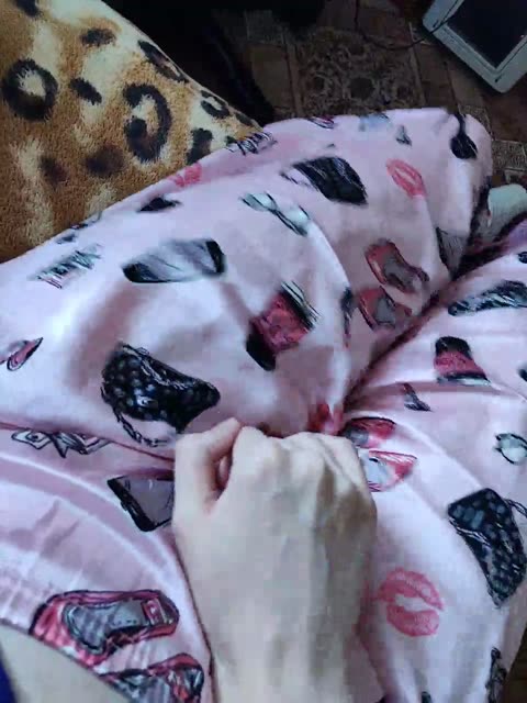 zarasss (BongaCams): ảnh người mẫu webcam