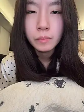 Uugirl00 – Stripchat webkamerás modell