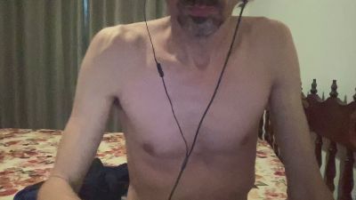 sw_foz – Cam4 webkamerás modell