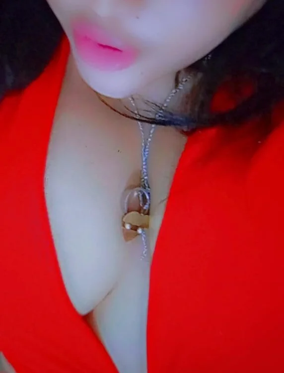 ambarlennoix – уебкам модел в Stripchat: снимки
