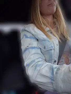 AnastasiaAniess – Stripchat webkamerás modell