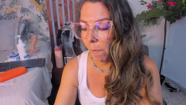 dominika-frost na Flirt4Free: fotky a profil
