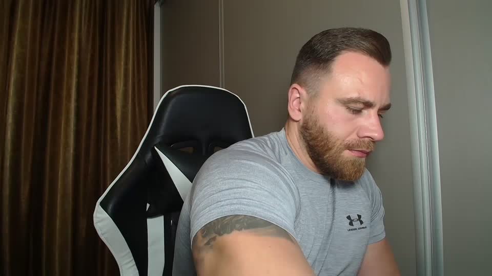 thori69 – уебкам модел в XloveCam: снимки