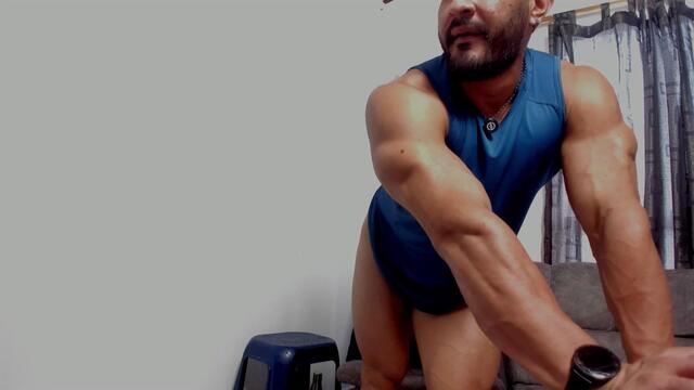 curt-x, webcammodell på Flirt4Free: bilder