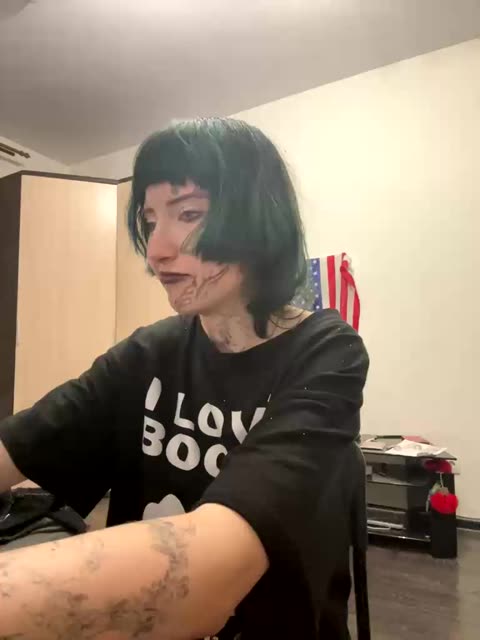 Preview photo of webcam model s3w3rslvt on BongaCams