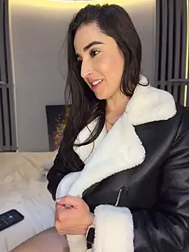 Vicky-Andrade (Stripchat): nuotraukos, profilis