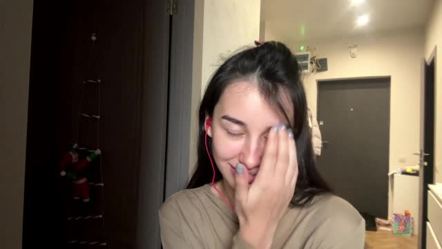 millygragert, modelo webcam de XloveCam: fotos