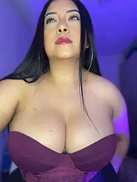 cami_ortiz__ — Stripchat वेबकैम मॉडल: फ़ोटो