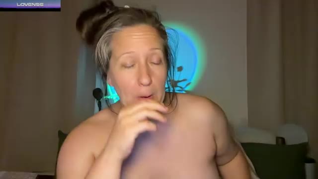 avabradley, modèle webcam Chaturbate : photos