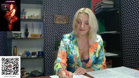 nadin-slut — BongaCams वेबकैम मॉडल: फ़ोटो