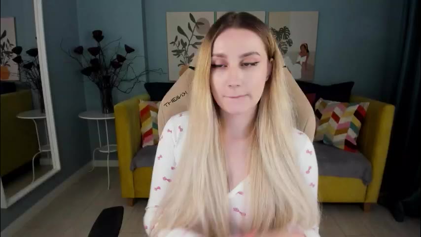 evabeliever: عارضة كاميرا ويب على LiveJasmin