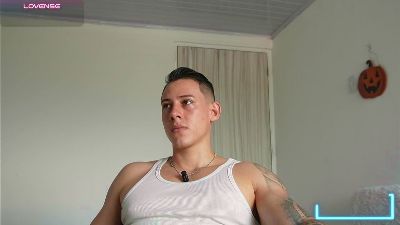 latino_milk_99, webcammodel op Cam4: foto's