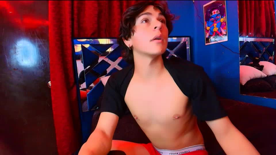 lukehowlandy (XloveCam): ảnh người mẫu webcam