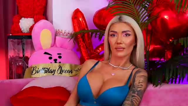 therealfallingangel — Chaturbate ওয়েবক্যাম মডেল: ছবি