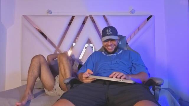 aaronn-and-jackson, webcammodell på Flirt4Free: bilder