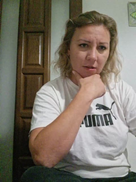 yourwitcher — BongaCams: ფოტოები და პროფილი